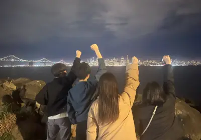 クロージングミーティング後に訪れた夜景